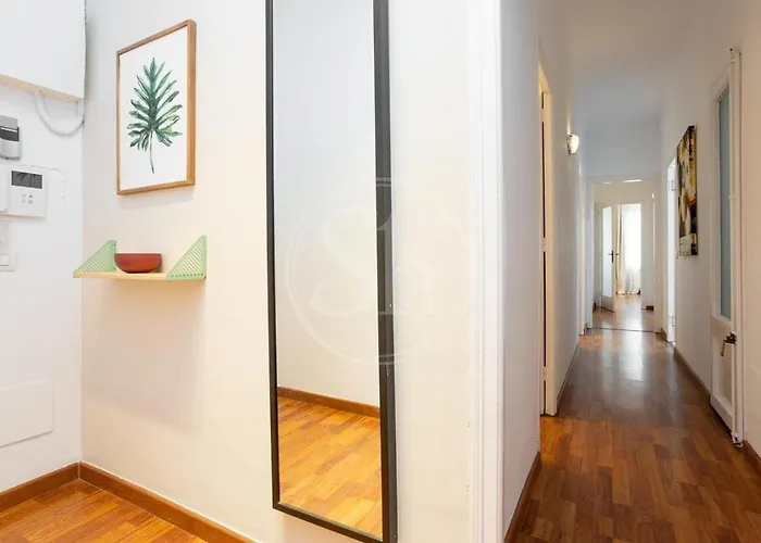 Elegante Apartamento Cerca De La Sagrada Familia I